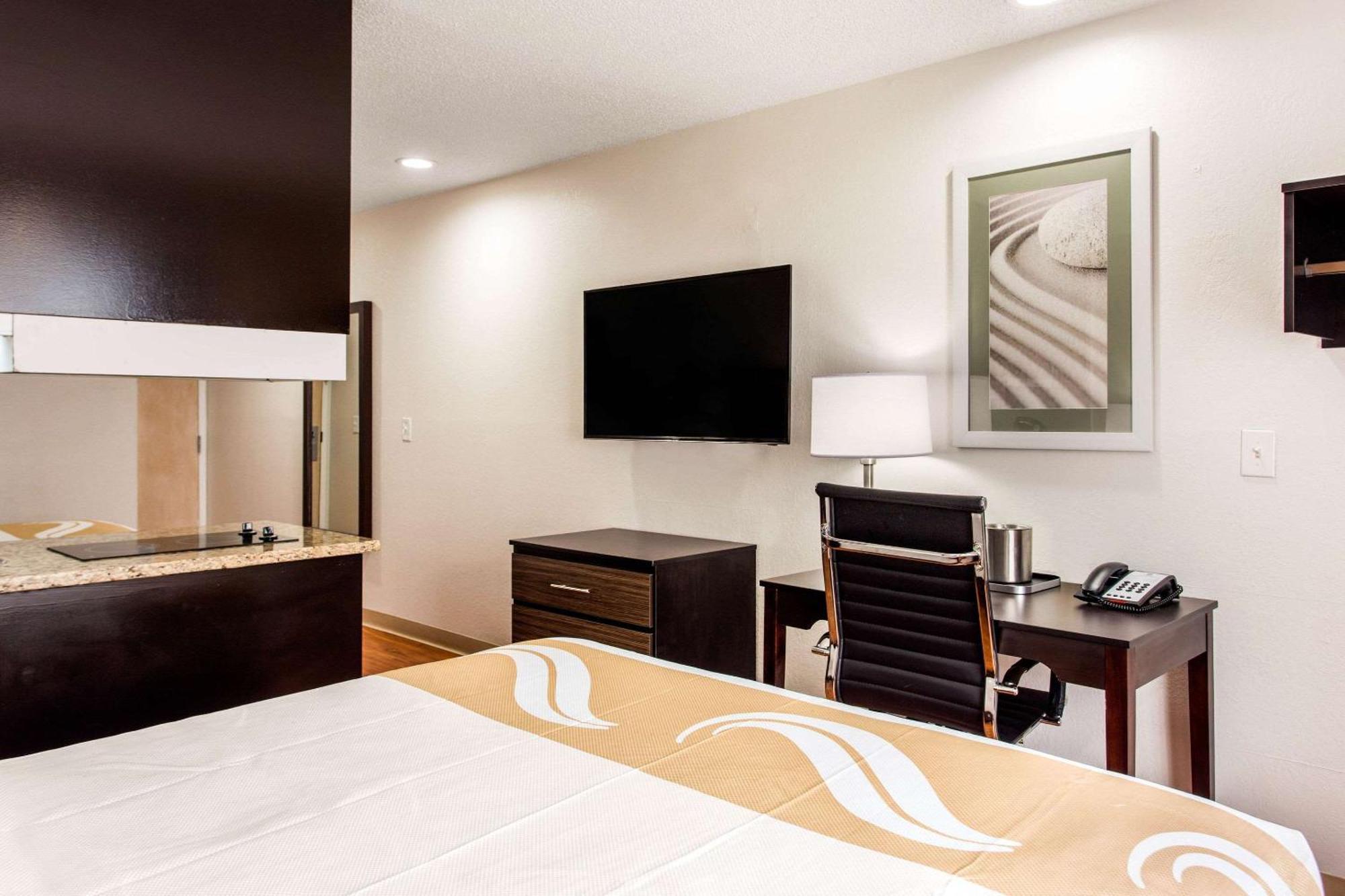 Quality Inn & Suites Myrtle Beach Near Outlets Exterior foto