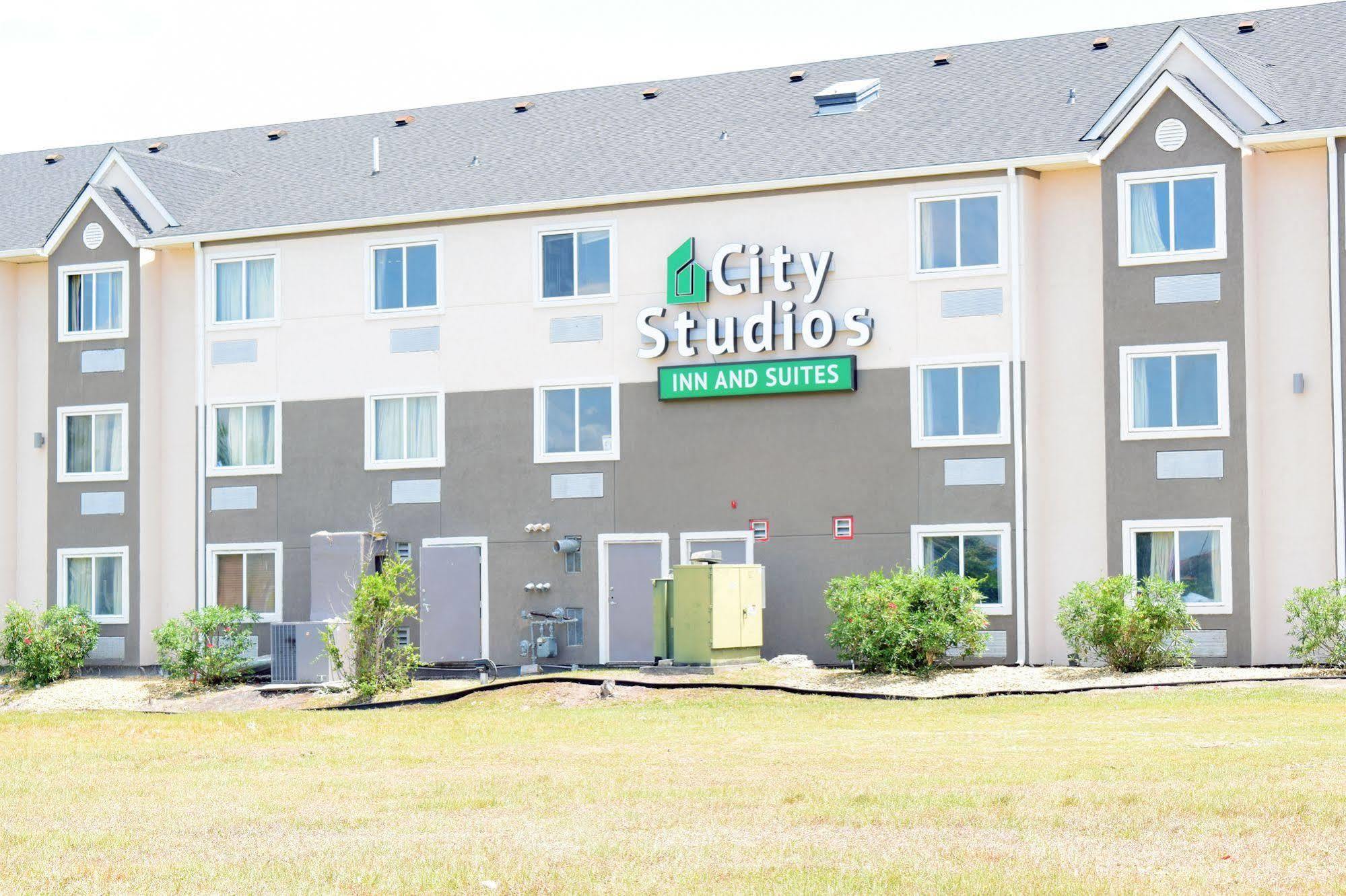 Quality Inn & Suites Myrtle Beach Near Outlets Exterior foto