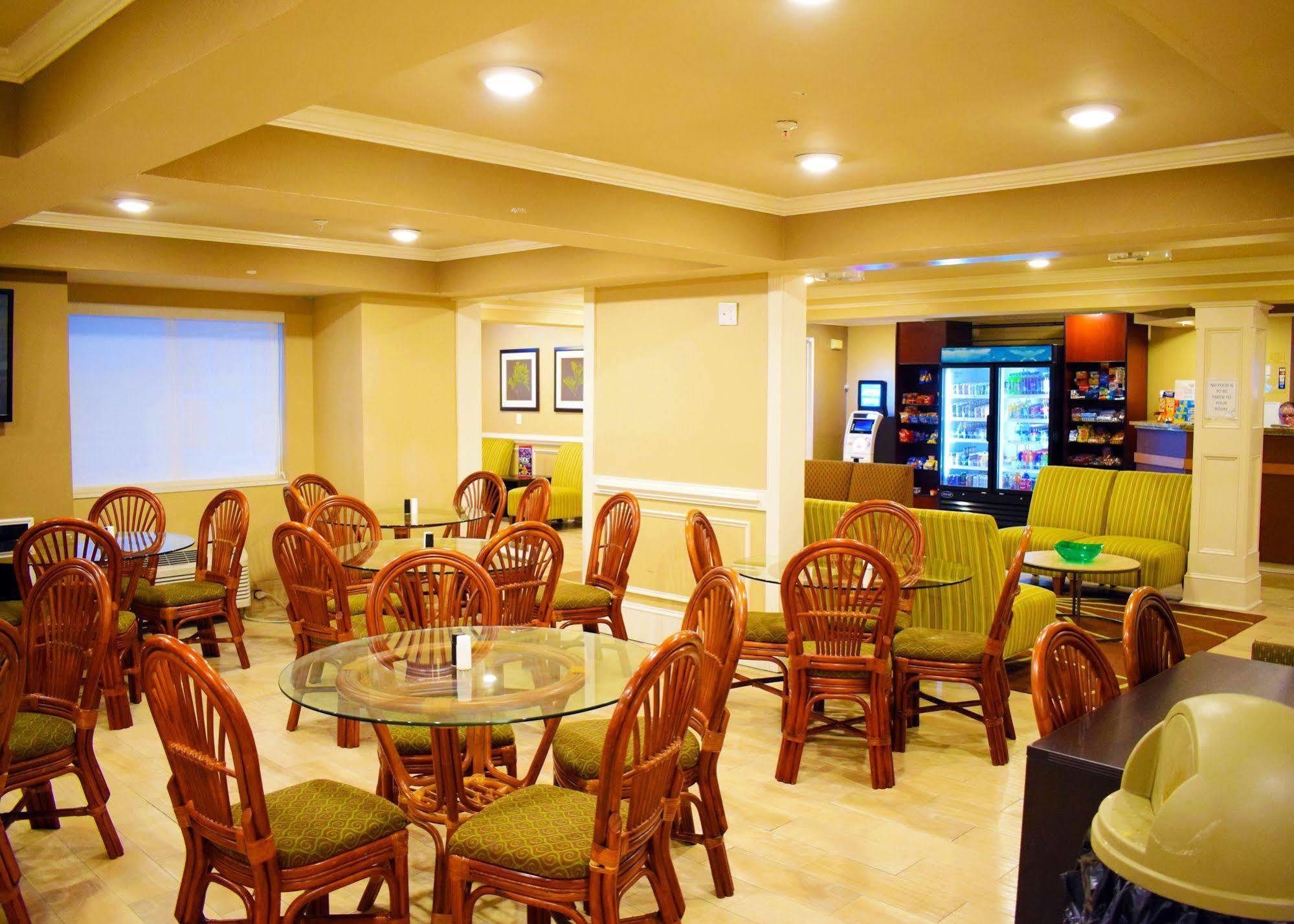 Quality Inn & Suites Myrtle Beach Near Outlets Exterior foto