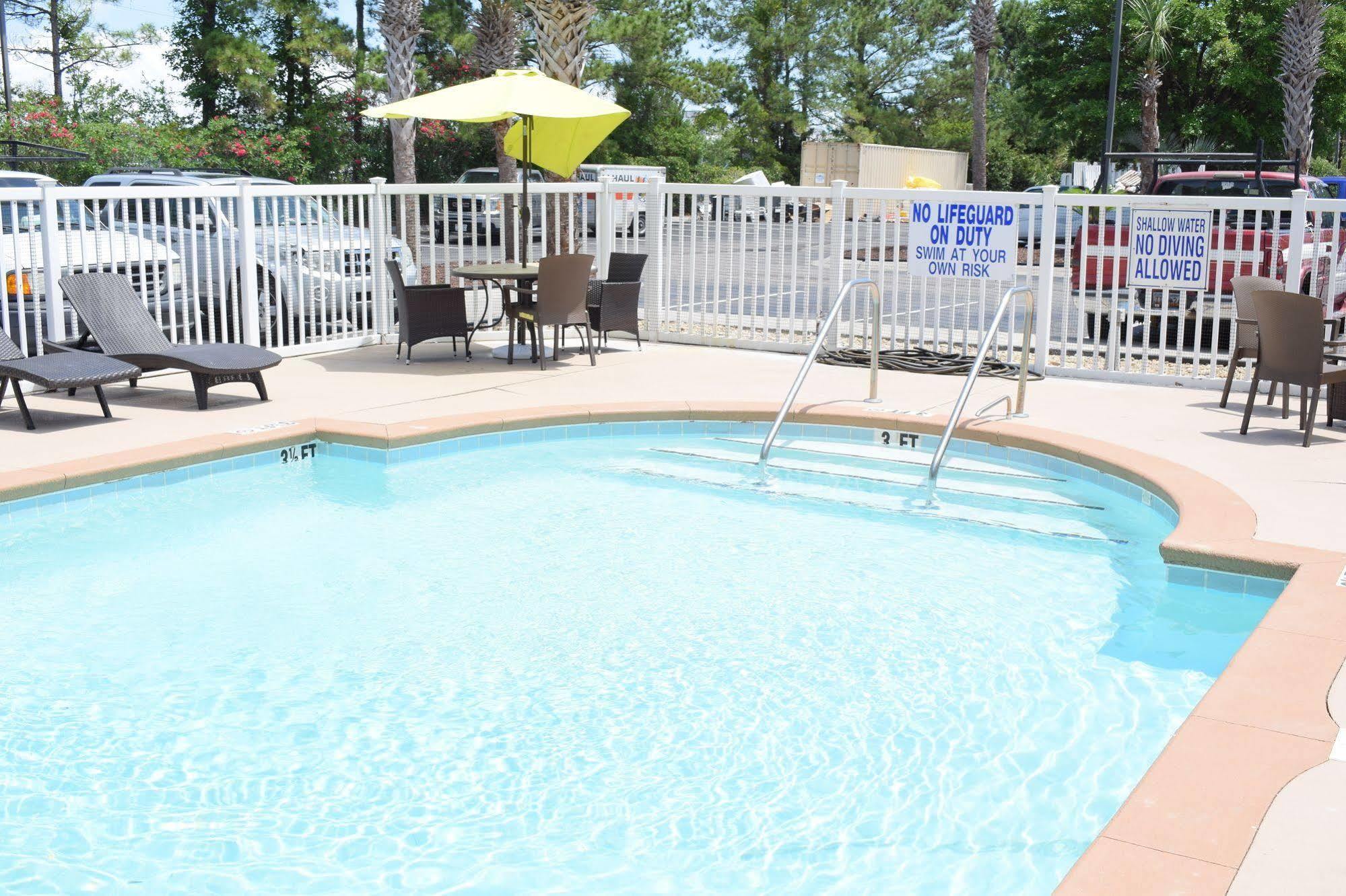 Quality Inn & Suites Myrtle Beach Near Outlets Exterior foto
